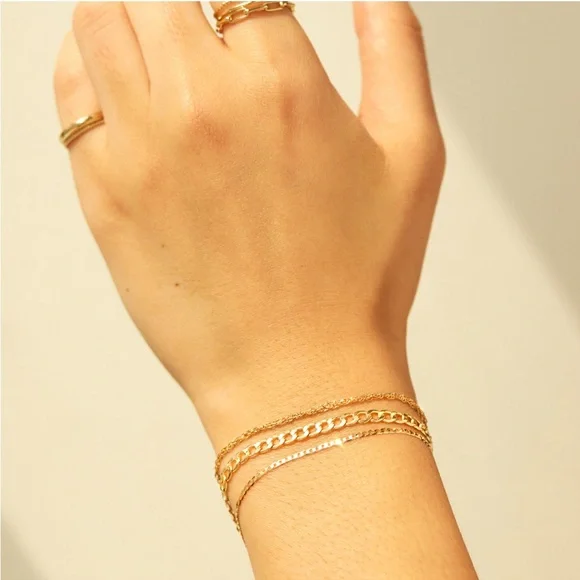 CATBIRD Petite Second Avenue Gold Bracelet
14k Solid Gold - Picture 4 of 9